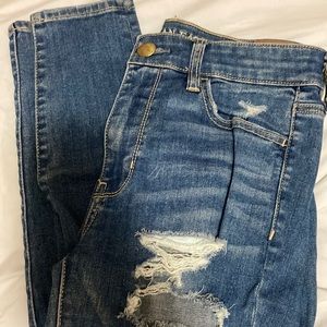 ripped american eagle jeans